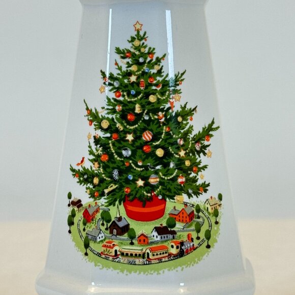 Vintage Pfaltzgraff Heritage Christmas Salt and Pepper Shakers Tree Octagon Tall - Picture 2 of 9